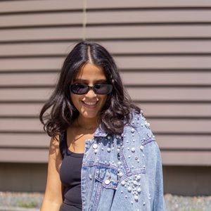 Meet your Posher, Diana